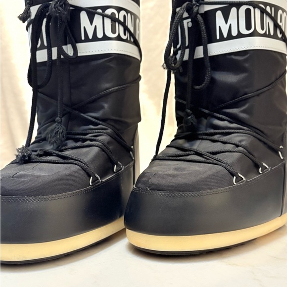 Moon Boot Black Snow Boots - Picture 2 of 4